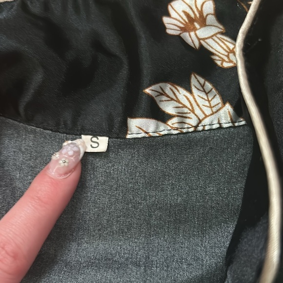 Floral Black Pajama Set - Picture 6 of 6